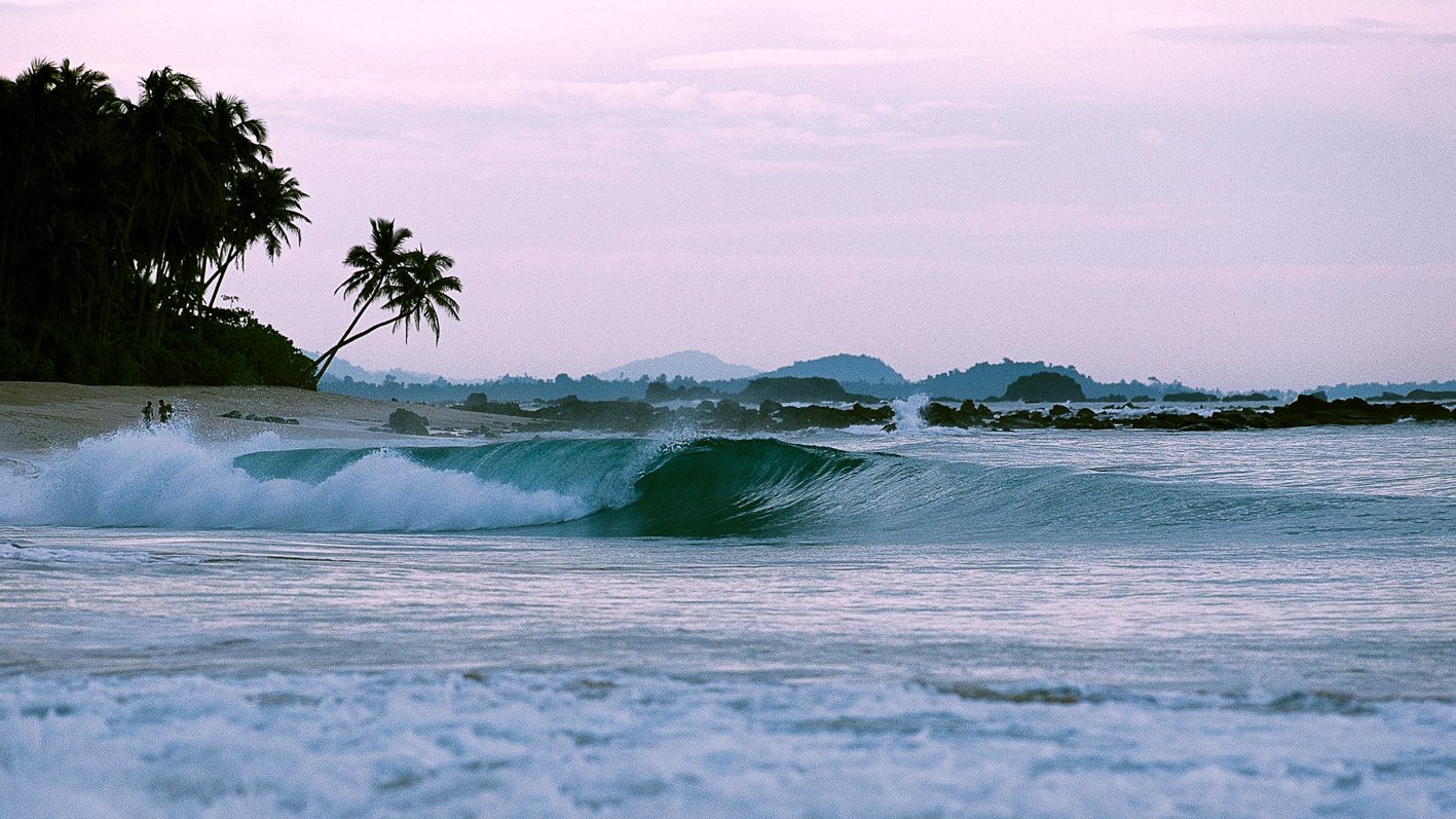 Surf in Myanmar